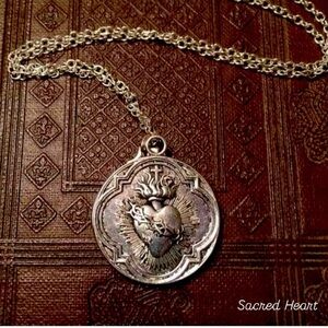 Sacred Heart Silver Chain Necklace